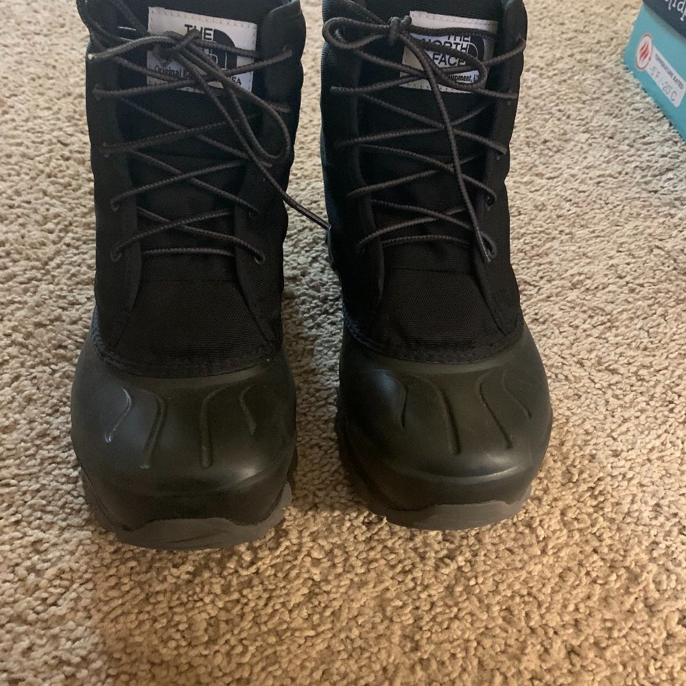 THE NORTH FACE Women's W Tsumoru High Rise Hiking Boots size 7.5